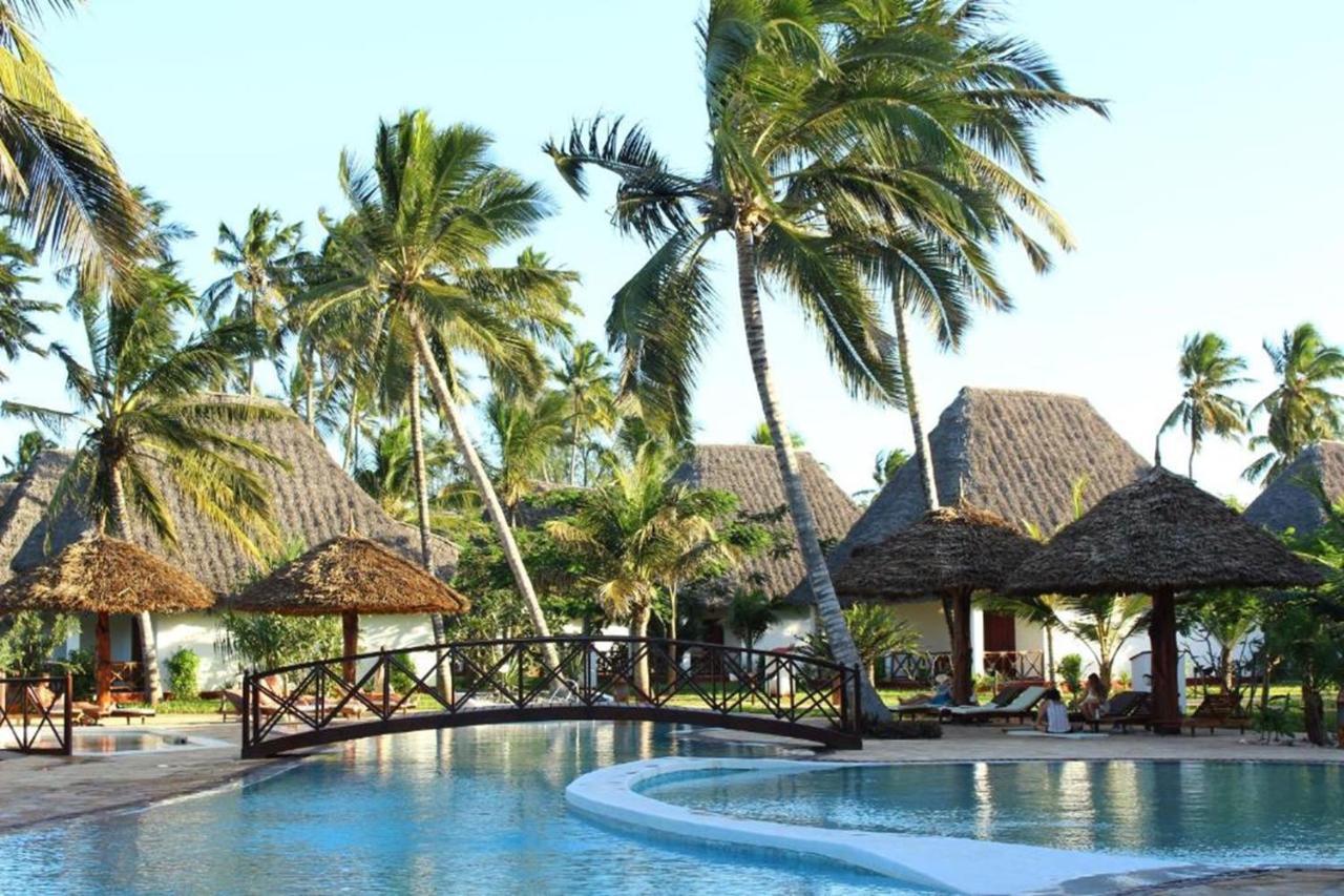 Uroa Bay Resort 4*